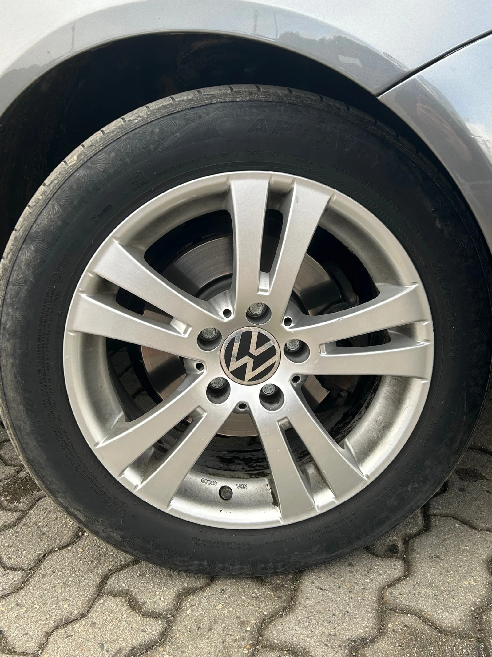 VW Golf Plus, снимка 2 - Автомобили и джипове - 54403875