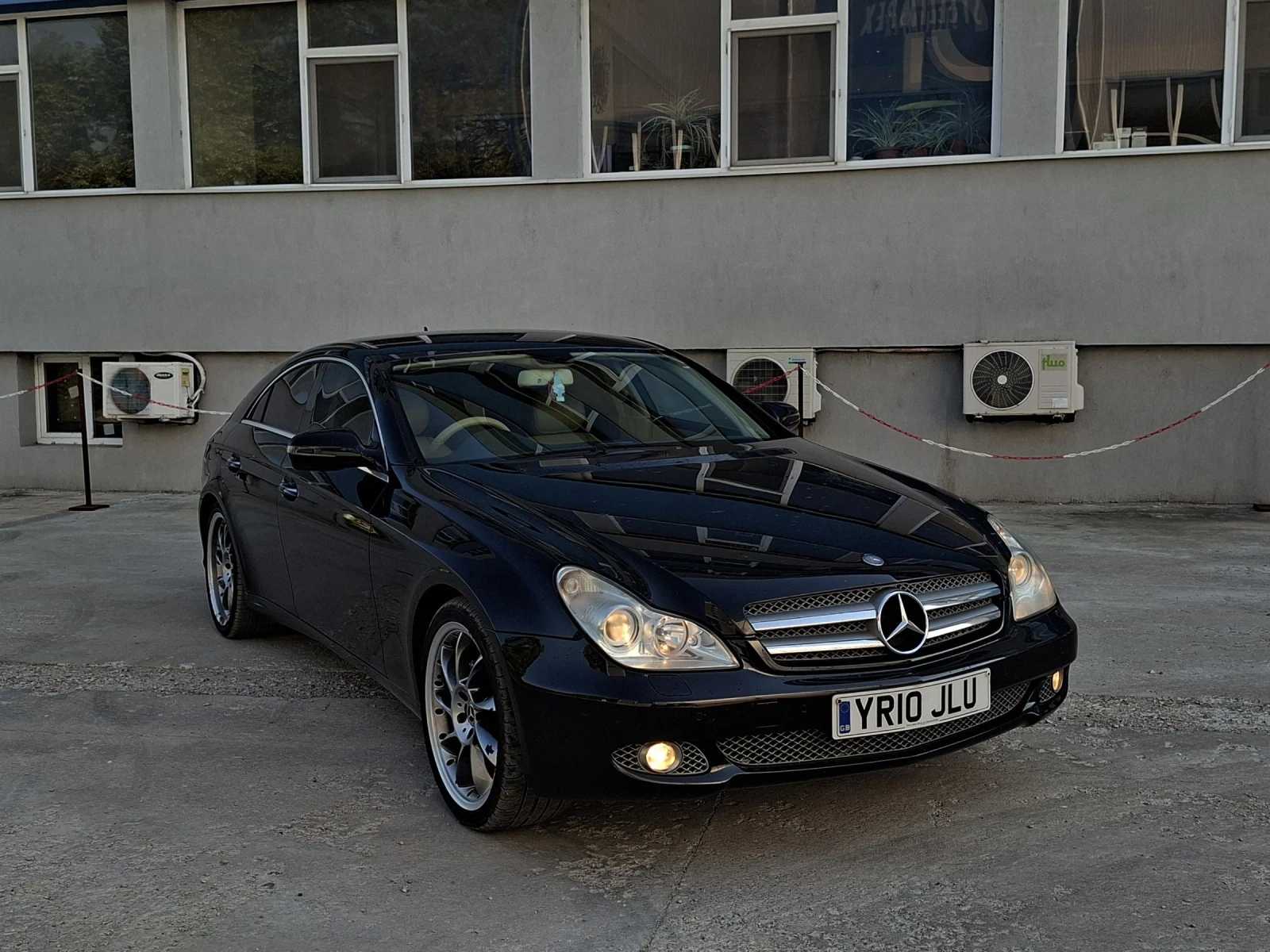 Mercedes-Benz CLS 350 Фейслифт, снимка 2 - Автомобили и джипове - 54447013