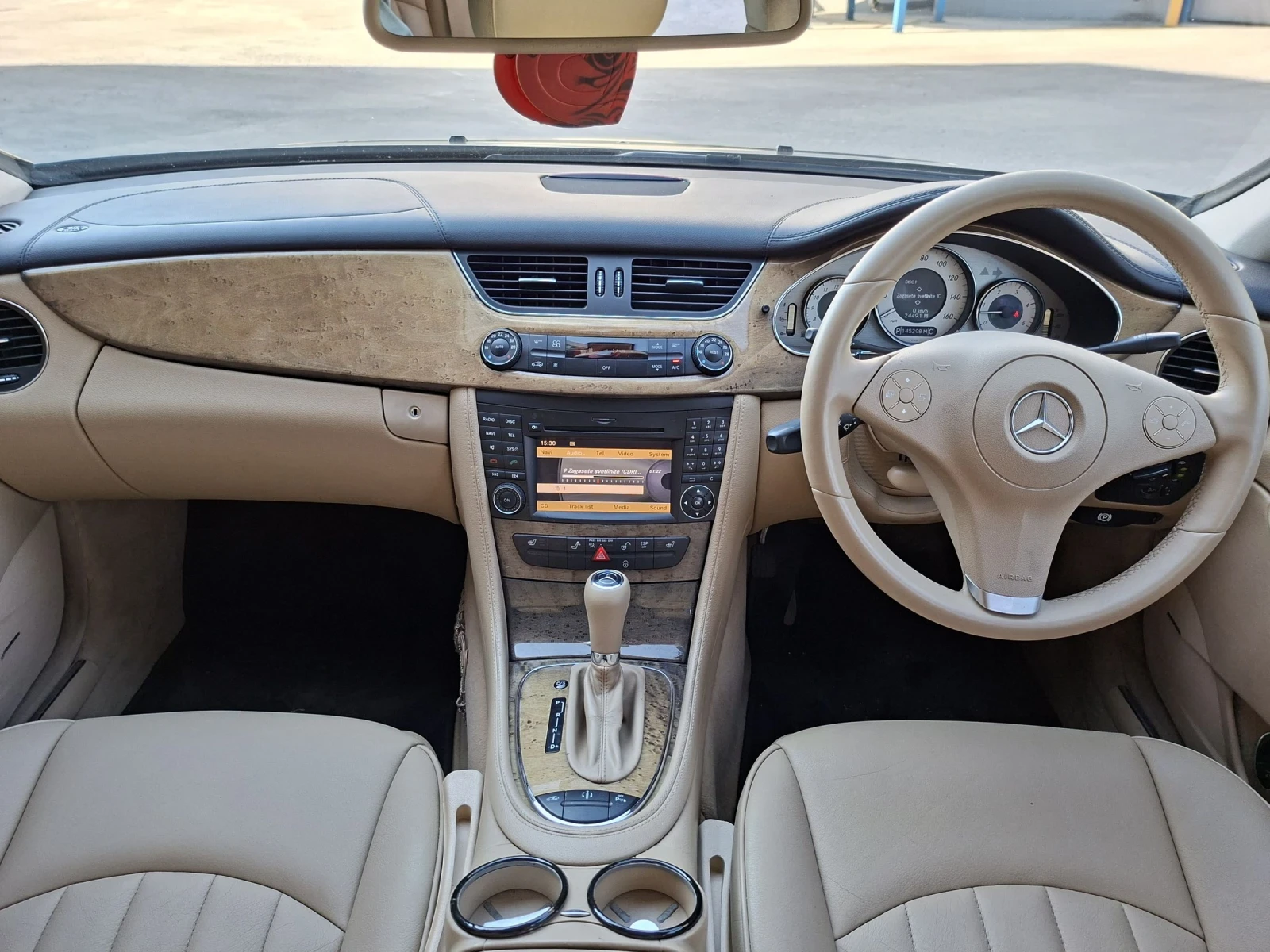 Mercedes-Benz CLS 350 Фейслифт, снимка 13 - Автомобили и джипове - 54447013