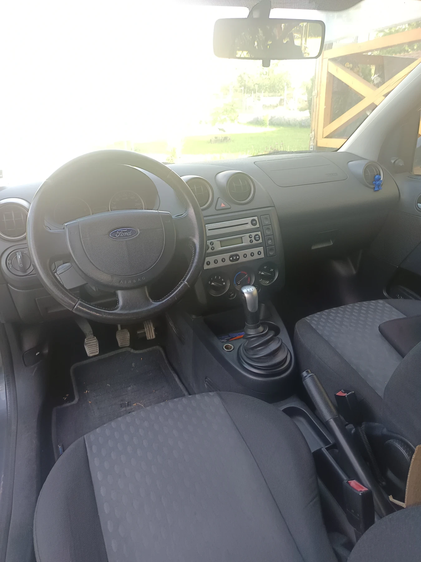 Ford Fiesta 1.4 HDI, снимка 8 - Автомобили и джипове - 54946760