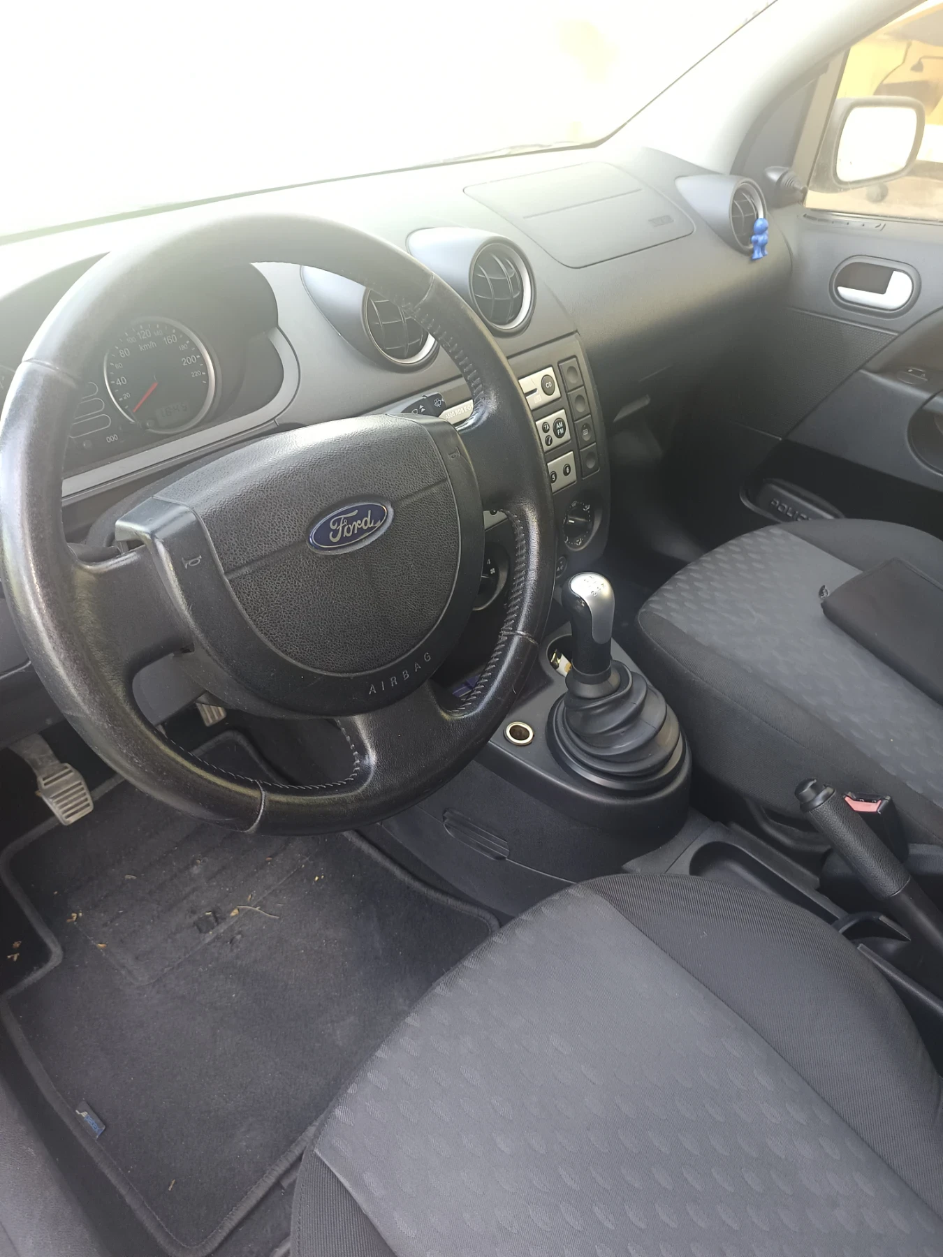 Ford Fiesta 1.4 HDI, снимка 7 - Автомобили и джипове - 54946760