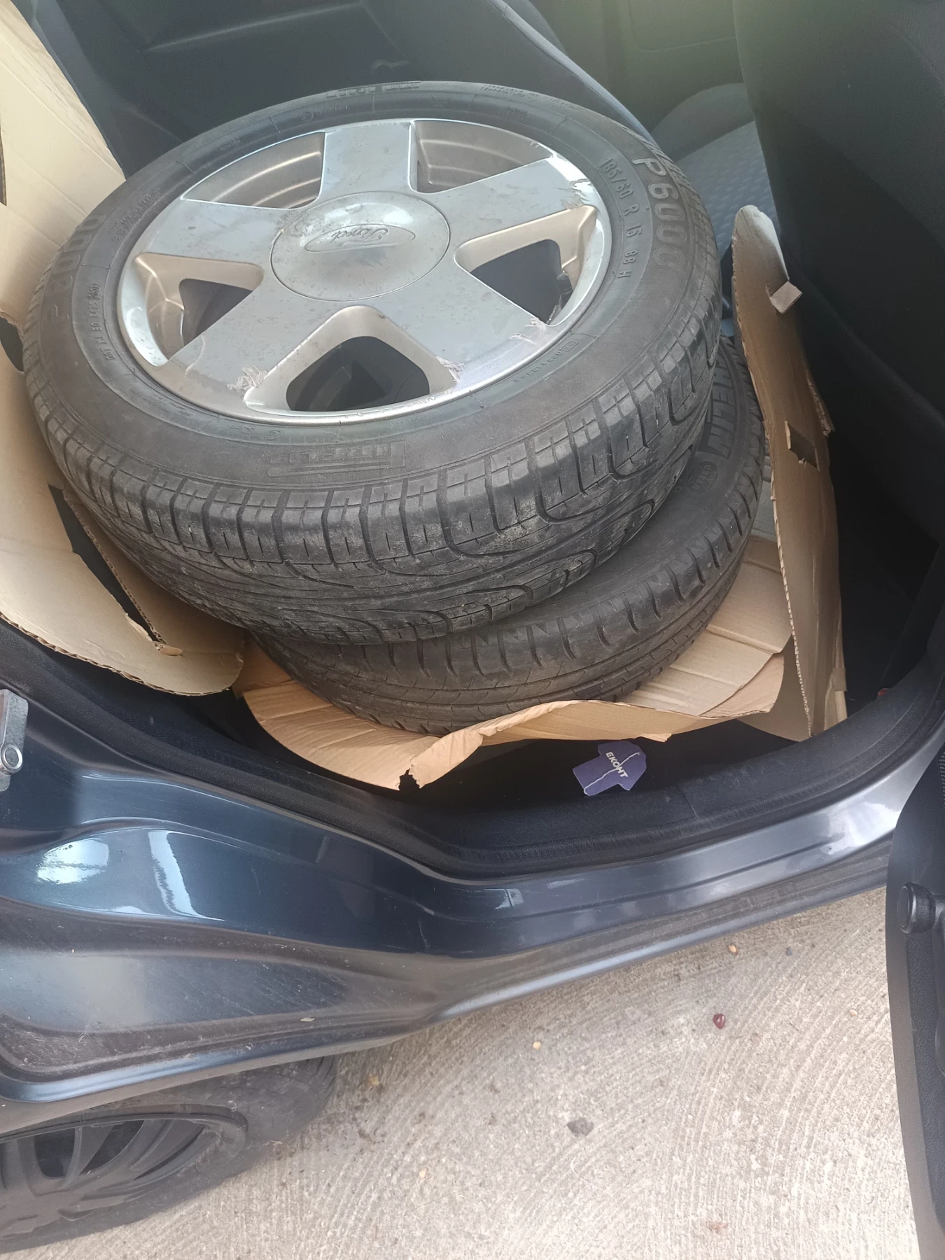Ford Fiesta 1.4 HDI, снимка 3 - Автомобили и джипове - 54946760