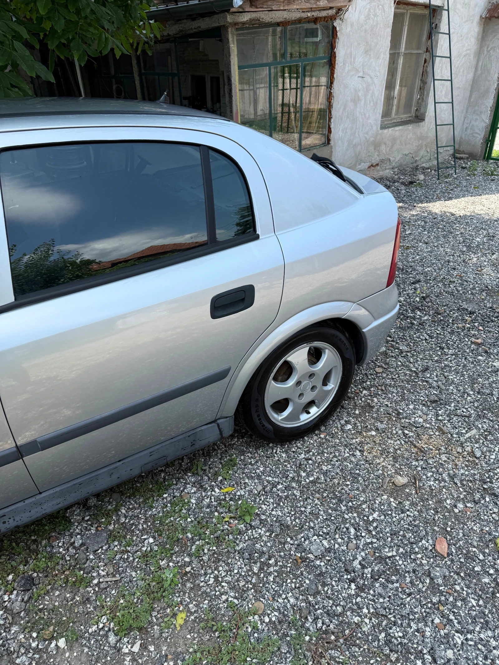 Opel Astra, снимка 3 - Автомобили и джипове - 55078406