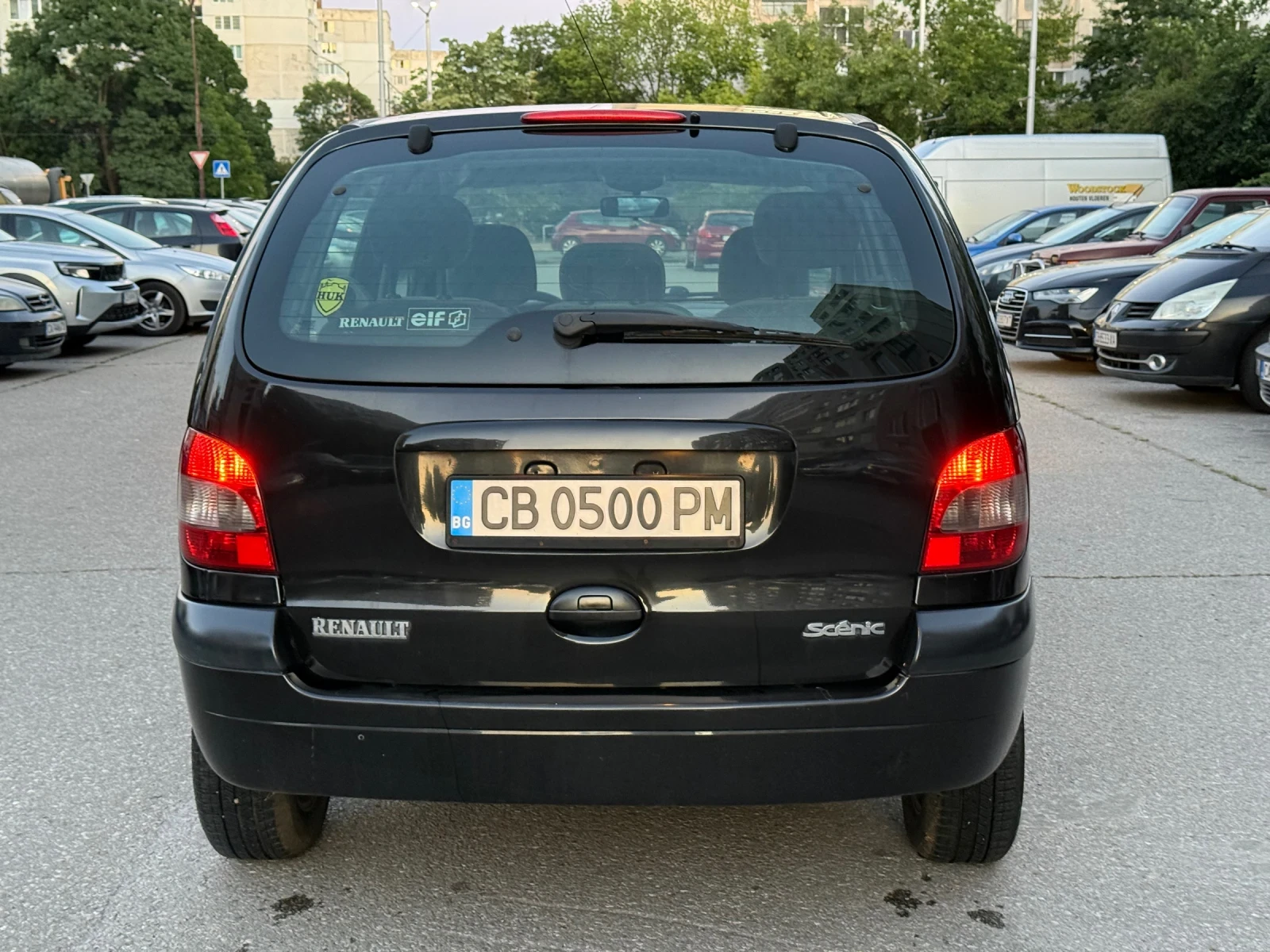 Renault Scenic 1.6 бензин, снимка 5 - Автомобили и джипове - 55380642