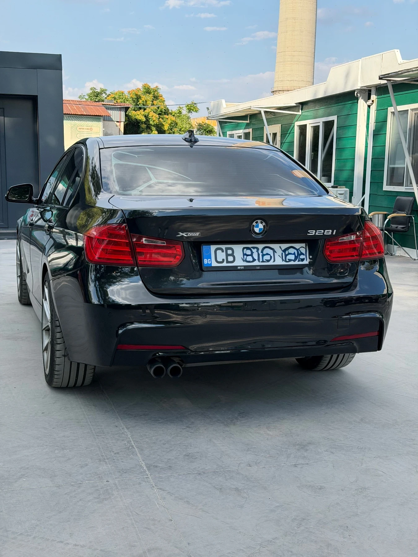 BMW 328 M Sport xDdrive, снимка 4 - Автомобили и джипове - 55564458