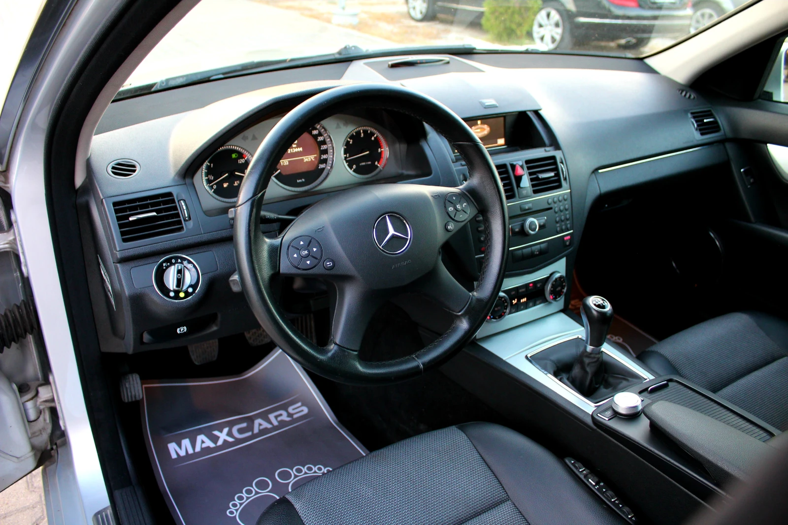 Mercedes-Benz C 220 CDI OM646 / СОБСТВЕН ЛИЗИНГ, снимка 11 - Автомобили и джипове - 55839186