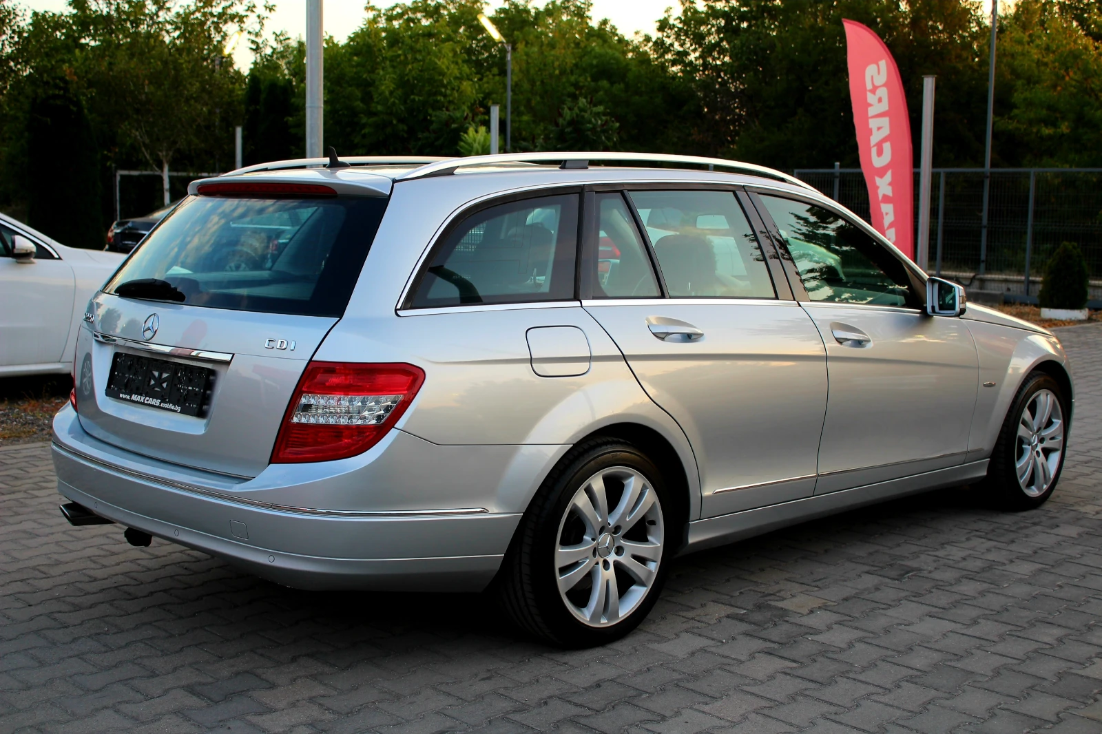 Mercedes-Benz C 220 CDI OM646 / СОБСТВЕН ЛИЗИНГ, снимка 6 - Автомобили и джипове - 55839186