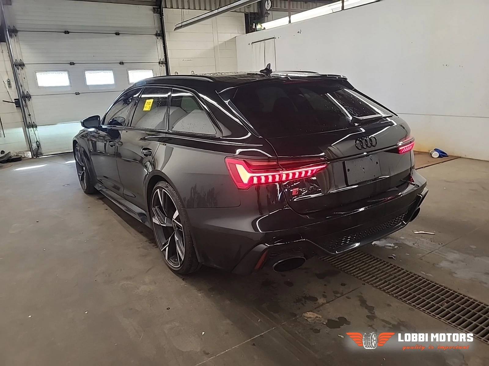 Audi Rs6, снимка 4 - Автомобили и джипове - 55928836