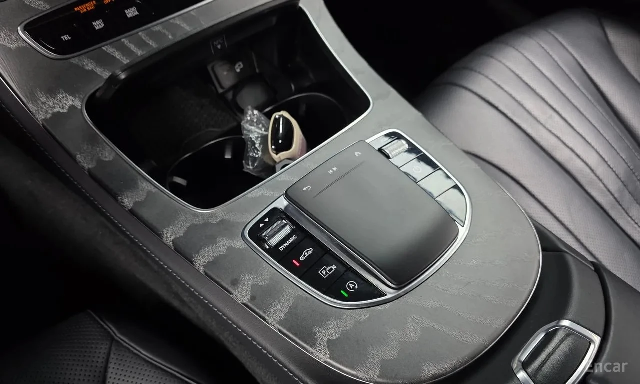 Mercedes-Benz CLS 450 4MATIC AMG Line/360/ХЕДЪП/ОБДУХ/ПАНО/, снимка 9 - Автомобили и джипове - 55941107