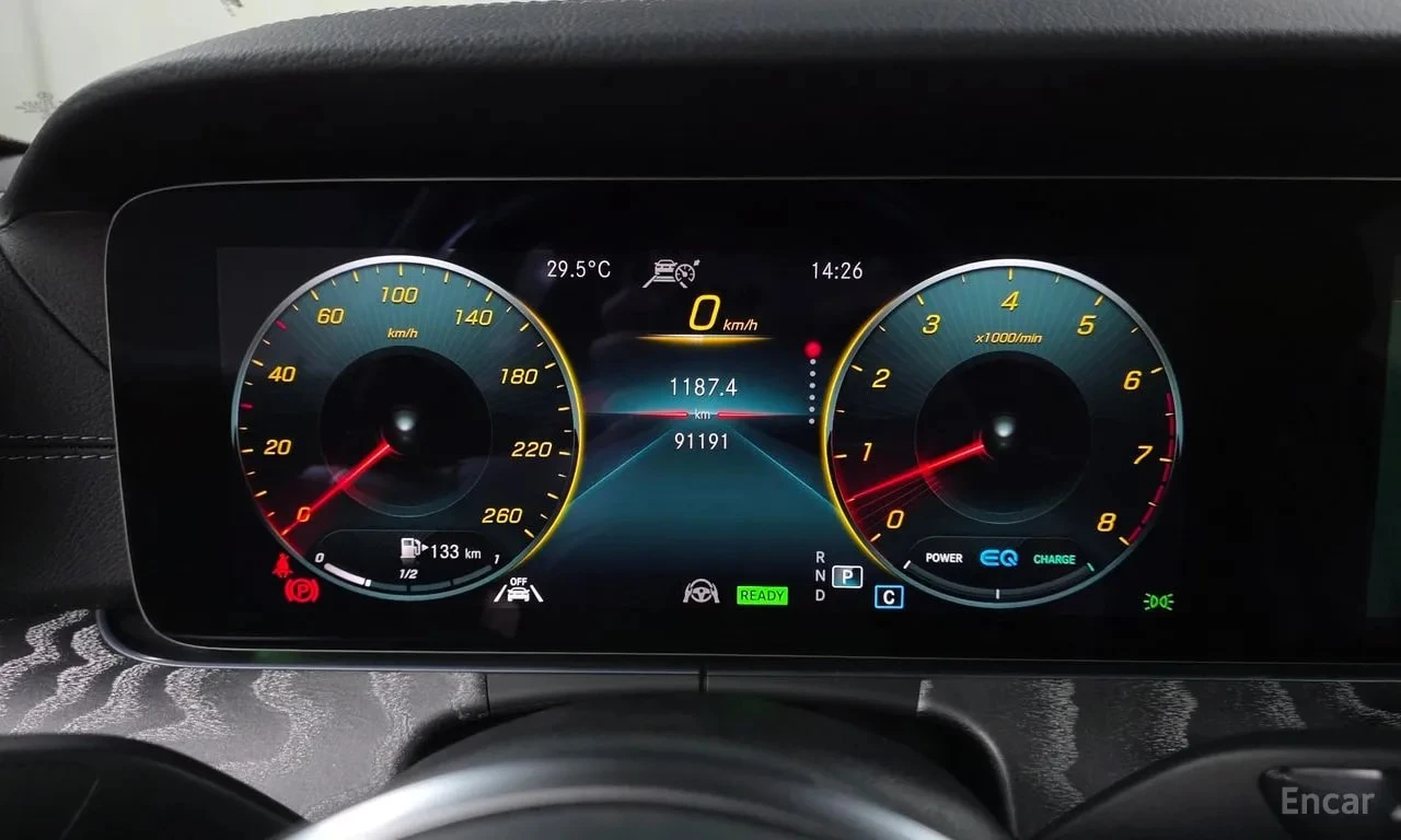 Mercedes-Benz CLS 450 4MATIC AMG Line/360/ХЕДЪП/ОБДУХ/ПАНО/, снимка 8 - Автомобили и джипове - 55941107