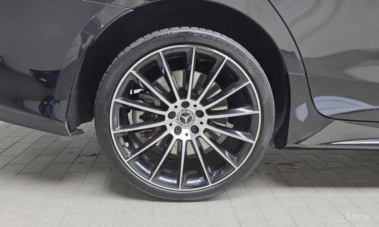 Mercedes-Benz CLS 450 4MATIC AMG Line/360/ХЕДЪП/ОБДУХ/ПАНО/, снимка 5 - Автомобили и джипове - 55941107