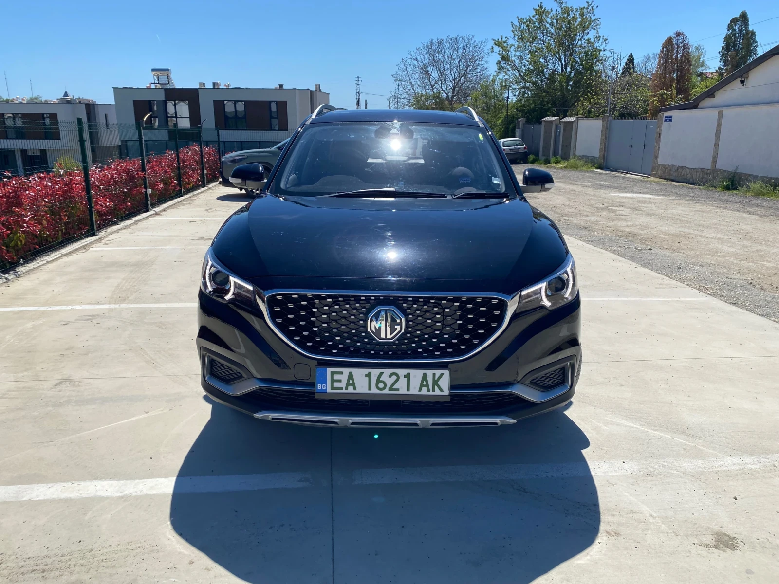 Mg ZS EV Lux, снимка 3 - Автомобили и джипове - 55986703