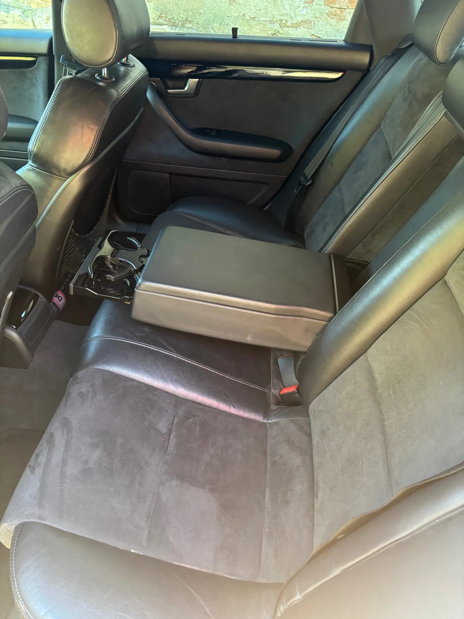 Audi A4 A4 B7 140ks BLB, снимка 9 - Автомобили и джипове - 56048970