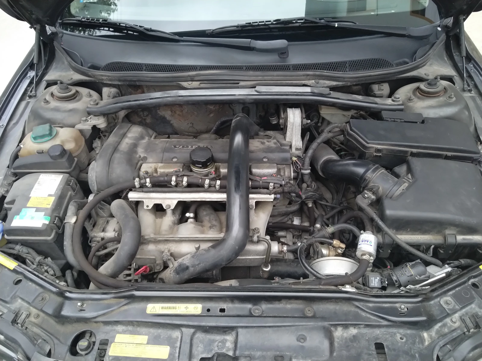 Volvo V70 2.4T, снимка 11 - Автомобили и джипове - 56442156