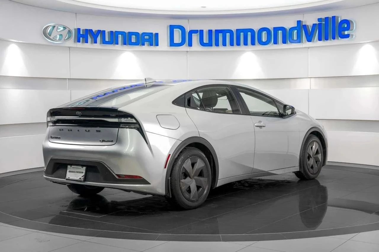 Toyota Prius, снимка 5 - Автомобили и джипове - 56706662
