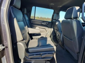 Chevrolet Suburban 5.3L 8 Rear-wheel drive - 31700 € / 61999.81 лв. - 15950516 3