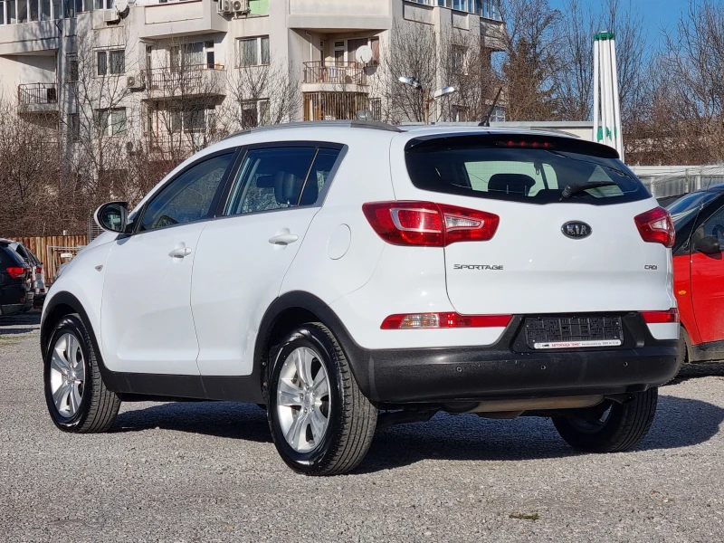 Kia Sportage, снимка 3 - Автомобили и джипове - 48405014