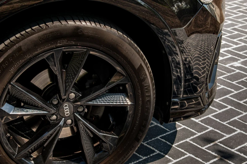 Audi Q3 1.5 TFSI S line, снимка 9 - Автомобили и джипове - 50338649