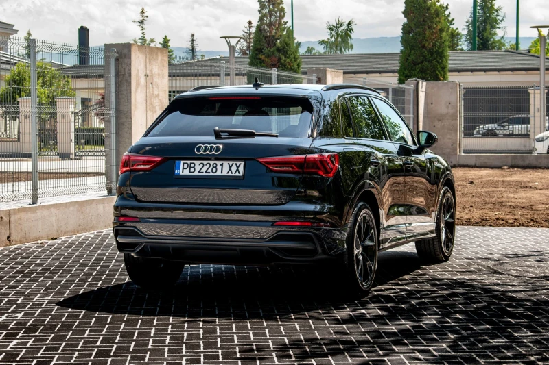 Audi Q3 1.5 TFSI S line, снимка 5 - Автомобили и джипове - 50338649