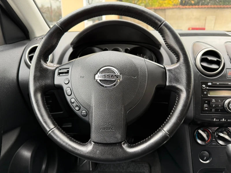 Nissan Qashqai + 2 1, 6i 16V , снимка 13 - Автомобили и джипове - 52351405