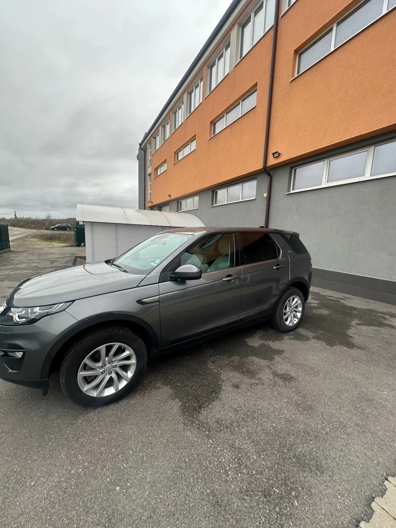 Land Rover Discovery Sport, снимка 2 - Автомобили и джипове - 52695946