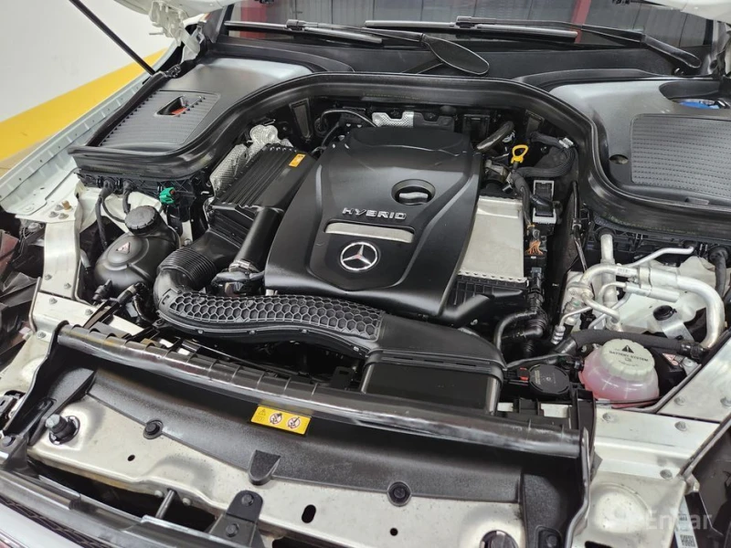 Mercedes-Benz GLC 350, снимка 6 - Автомобили и джипове - 52962174