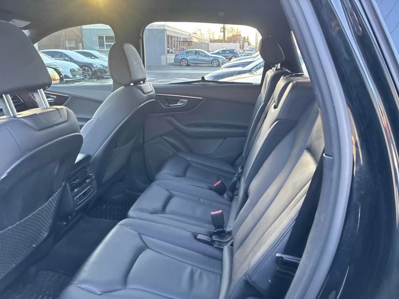 Audi Q7 * Komfort * CARFAX * ЦЕНА ДО БГ, снимка 12 - Автомобили и джипове - 53050755