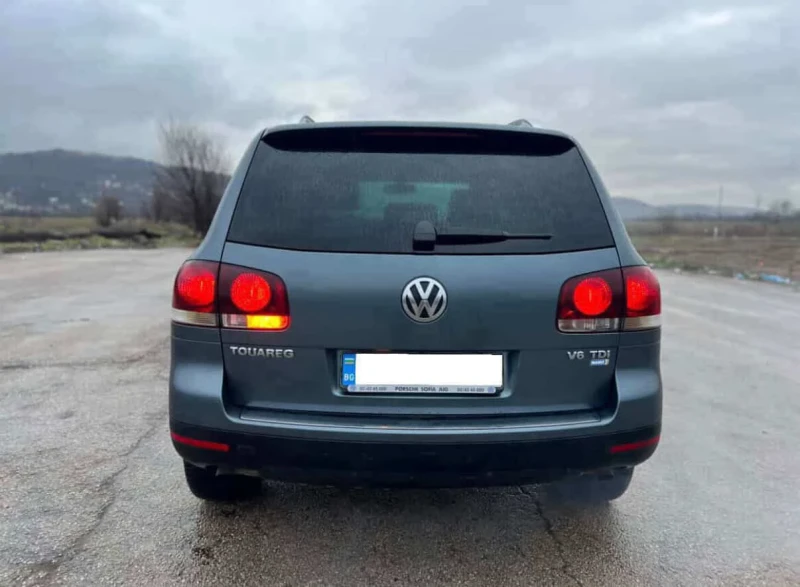 VW Touareg 3.0 TDI 224к.с, снимка 5 - Автомобили и джипове - 53373955