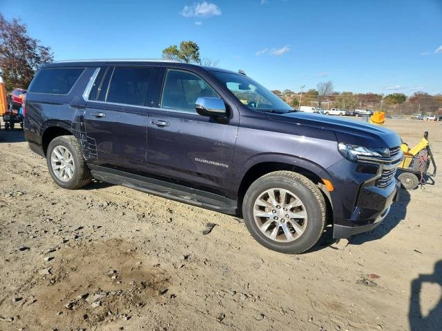 Chevrolet Suburban 5.3L 8 Rear-wheel drive, снимка 8 - Автомобили и джипове - 53343552