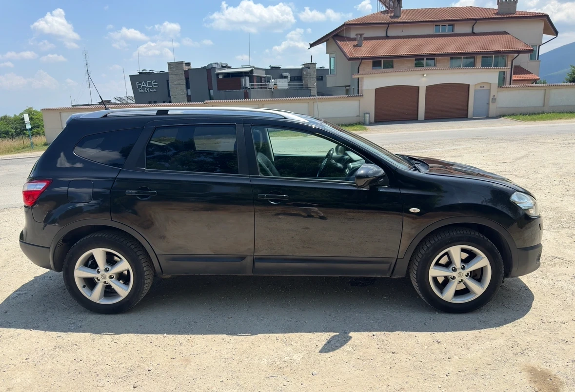 Nissan Qashqai Nissan Qashqai + 2 2.01-140к.c 4x4-АВТОМАТИК-ГАЗ - изображение 4