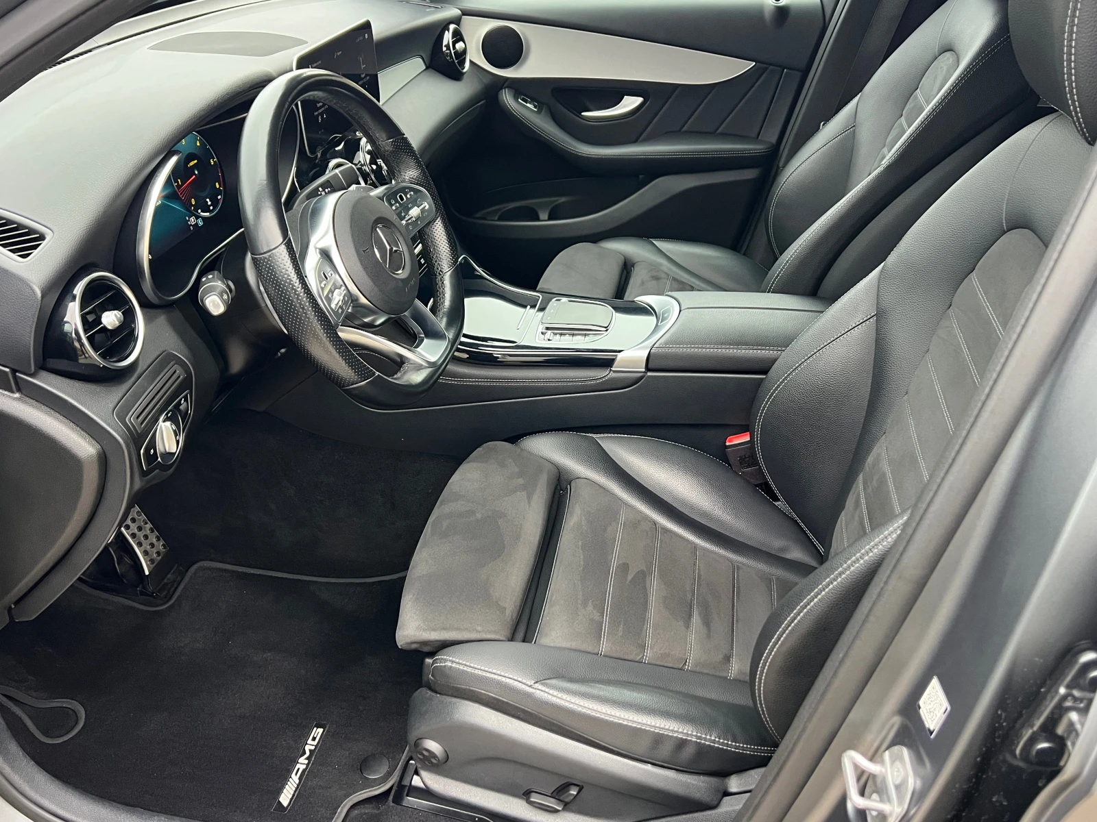 Mercedes-Benz GLC 300d, 4-MAT, AMG LINE, MAGNO MANUFACTUR-FULL SERV  - изображение 8