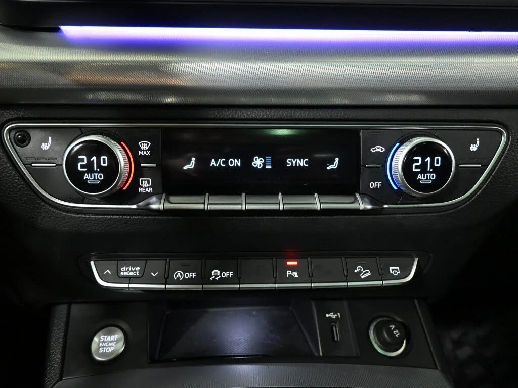 Audi Q5 Premium Plus* S Line* АвтоКредит* (ЦЕНА ДО БГ), снимка 11 - Автомобили и джипове - 54216907