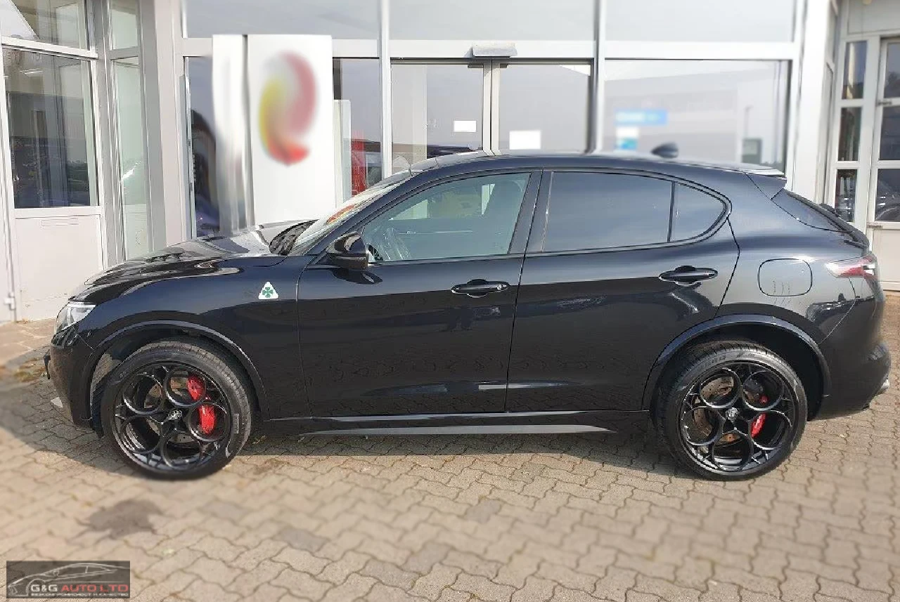 Alfa Romeo Stelvio QUADRIFOGLIO/510HP/Q4/PANO/CAM/AKRAPOVIC/H&K/544q, снимка 3 - Автомобили и джипове - 55457040