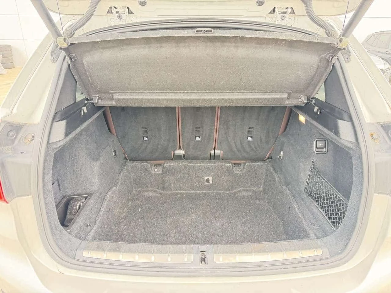 BMW X1 xDrive28i\Har/Kar\ЦЕНА ДО БГ\, снимка 11 - Автомобили и джипове - 55466430