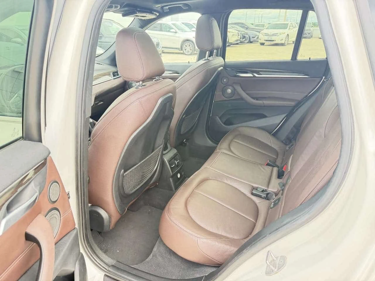 BMW X1 xDrive28i\Har/Kar\ЦЕНА ДО БГ\, снимка 10 - Автомобили и джипове - 55466430