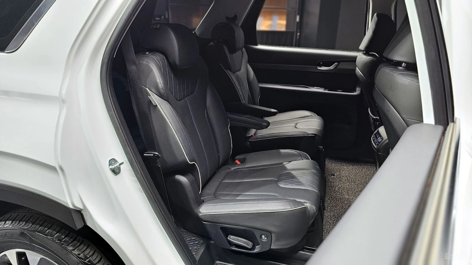 Hyundai Palisade * 7 МЕСТА* KEYLESS* Camera* ПОДГРЕВ* , снимка 11 - Автомобили и джипове - 55584573