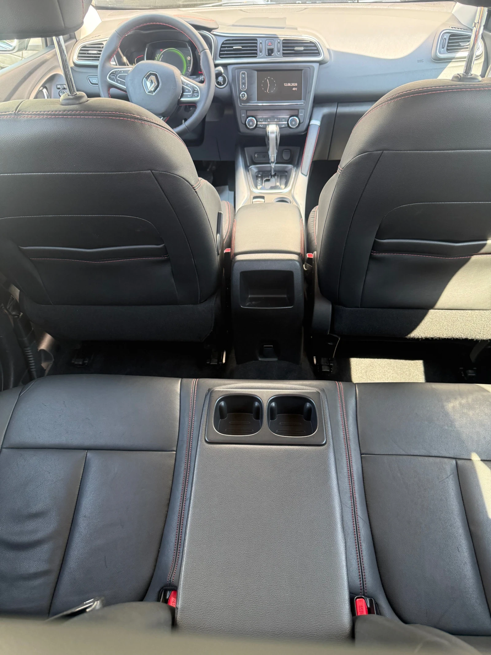 Renault Kadjar Hipnotic-FULL FULL, EURO6, снимка 9 - Автомобили и джипове - 55644775