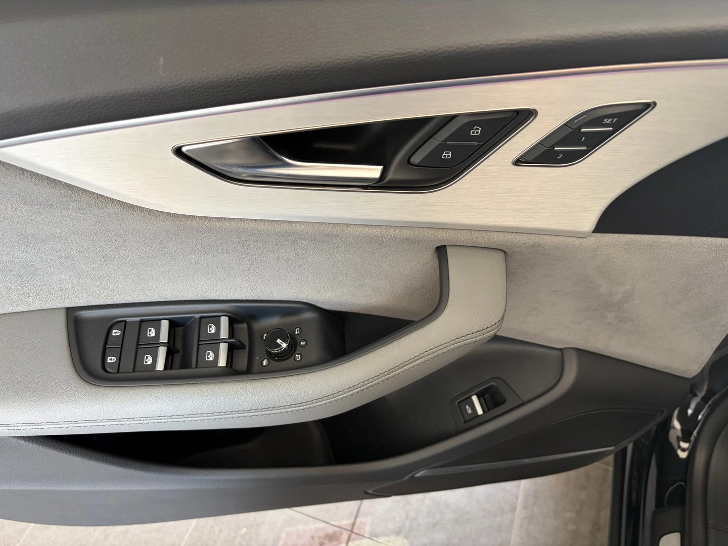 Audi Q8, снимка 13 - Автомобили и джипове - 56421843