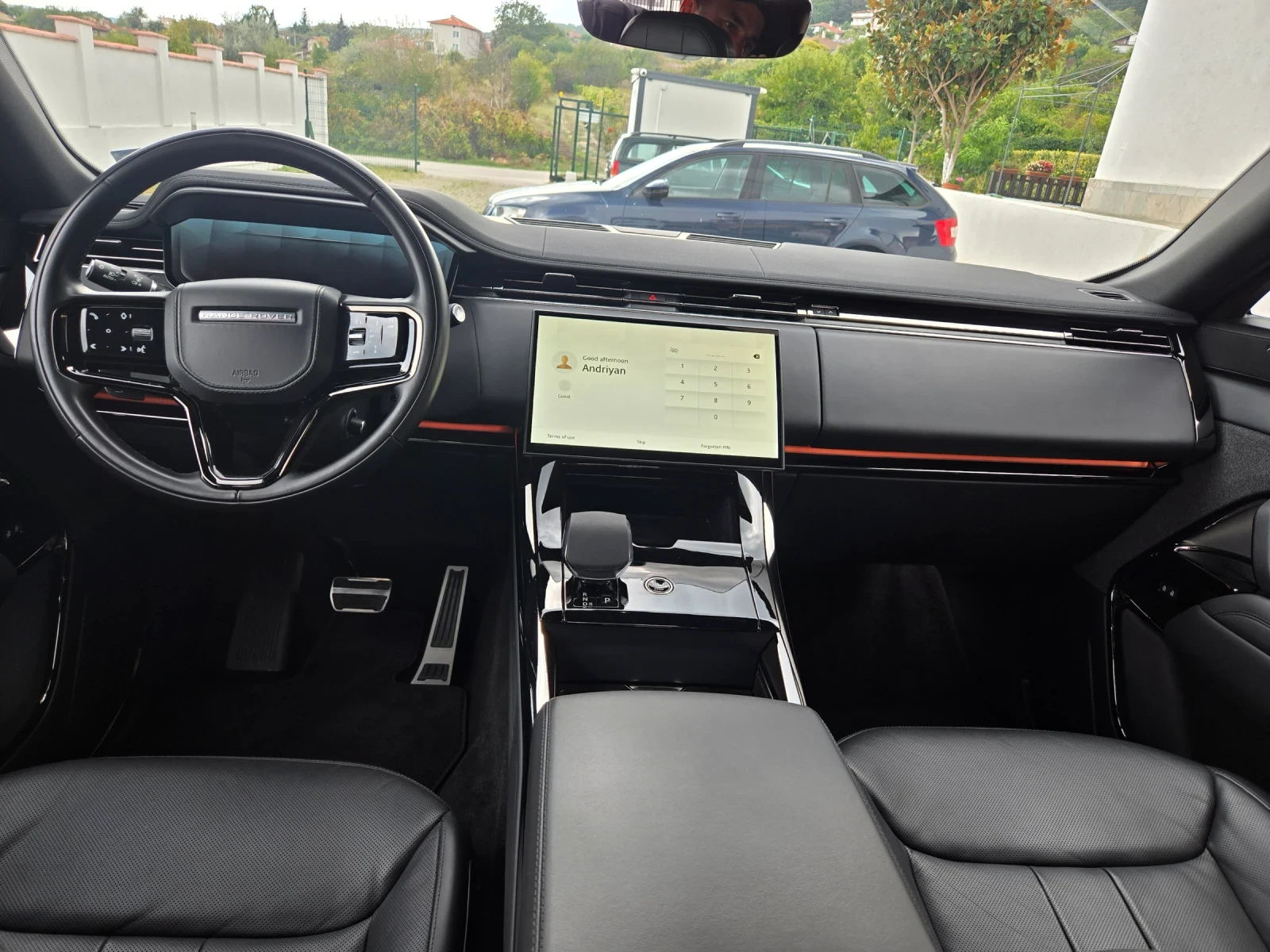 Land Rover Range Rover Sport  DYNIMIC SE D300, снимка 10 - Автомобили и джипове - 56170778