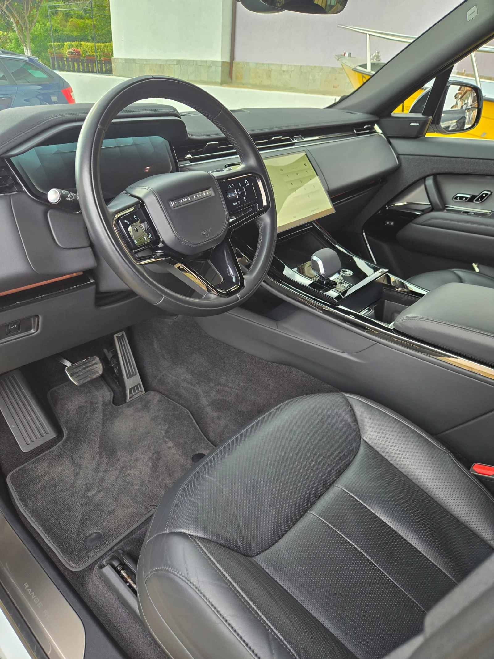 Land Rover Range Rover Sport  DYNIMIC SE D300, снимка 7 - Автомобили и джипове - 56170778