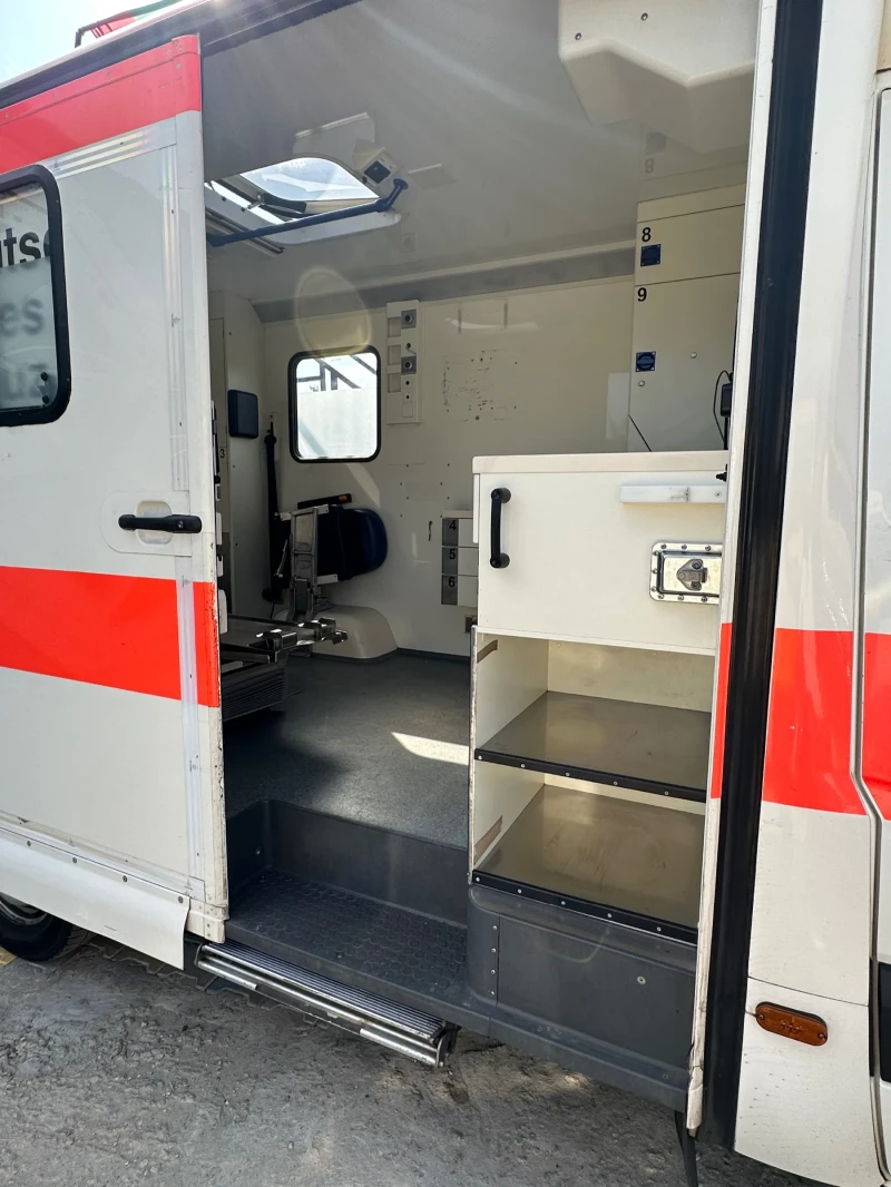 Mercedes-Benz Sprinter 2.2CDI automatic, снимка 9 - Бусове и автобуси - 51923582