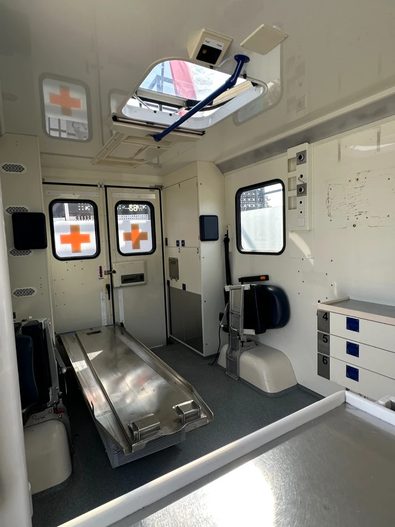 Mercedes-Benz Sprinter 2.2CDI automatic, снимка 10 - Бусове и автобуси - 51923582