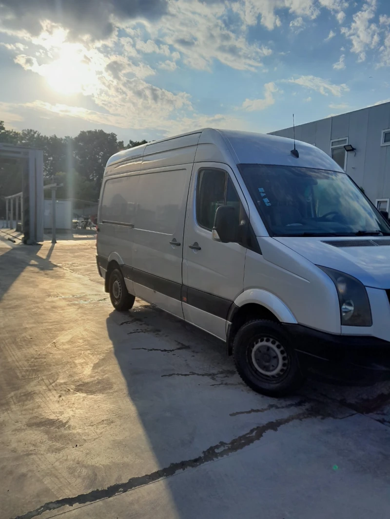 VW Crafter, снимка 2 - Бусове и автобуси - 52882608