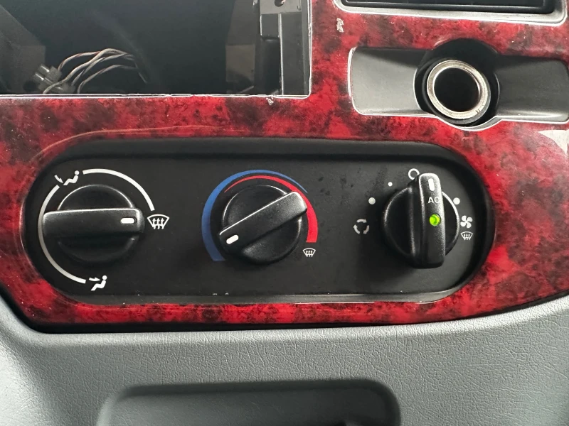 Ford Transit 2.2TDCi, снимка 8 - Бусове и автобуси - 52343244