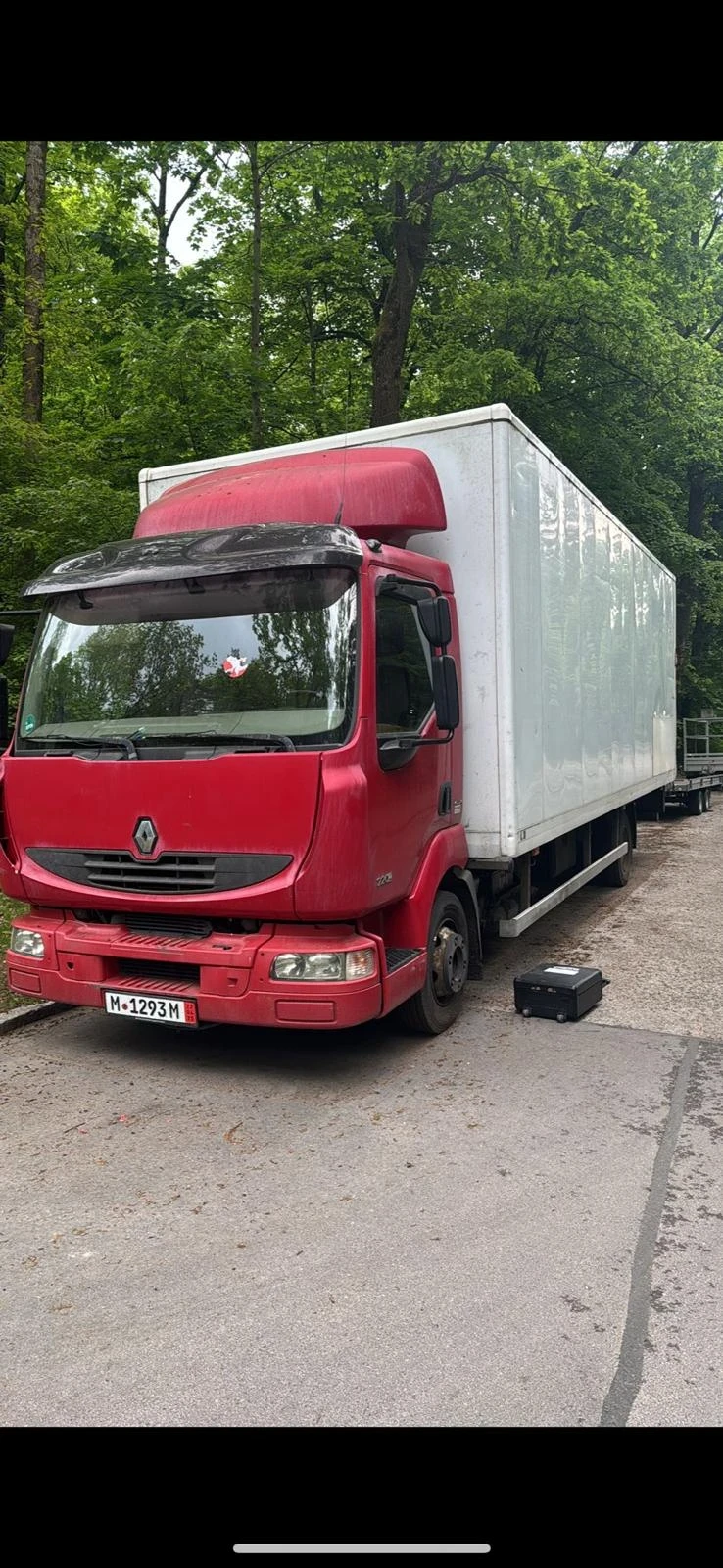 Renault Midlum