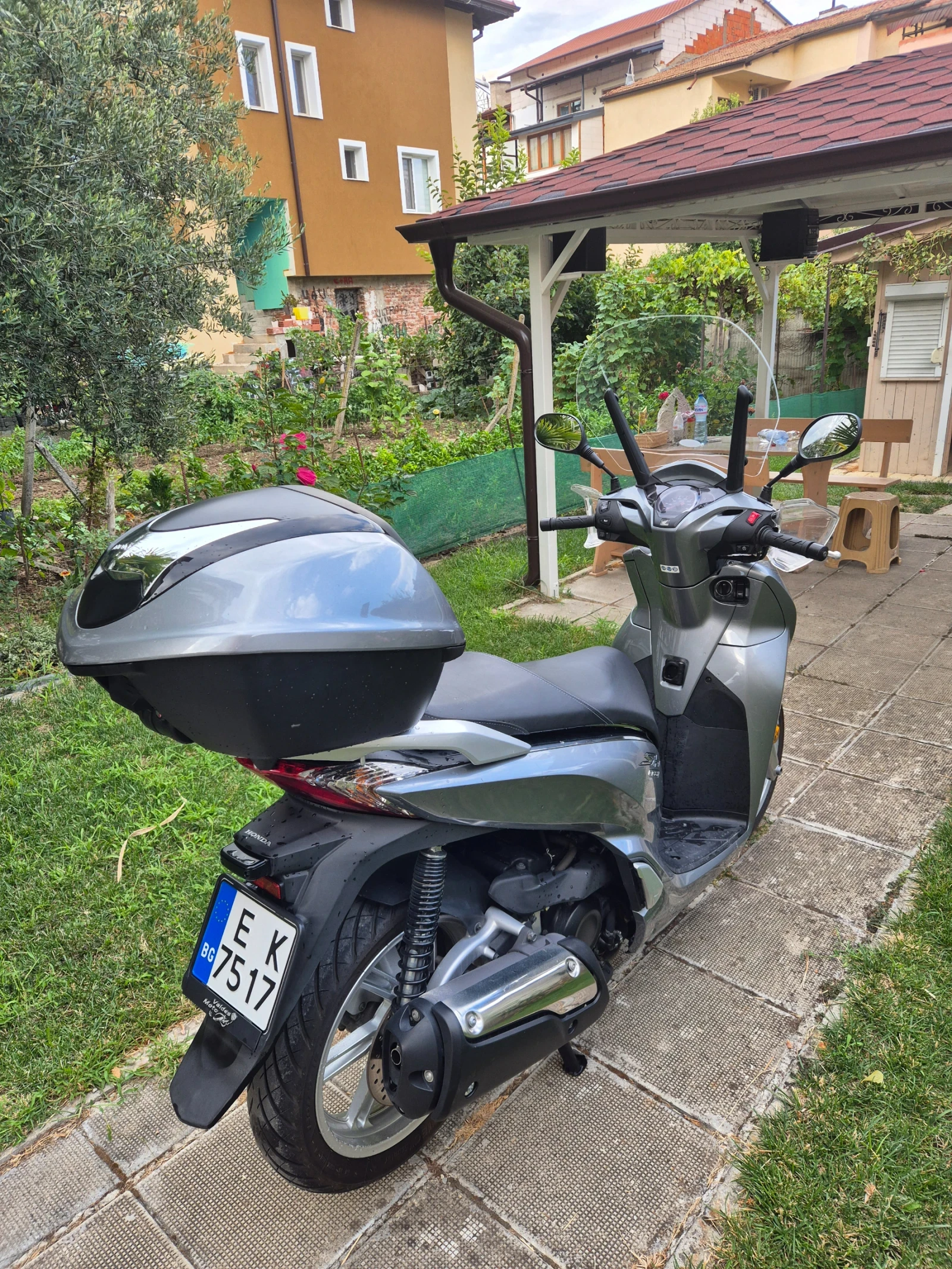 Honda Sh 300 i - изображение 2