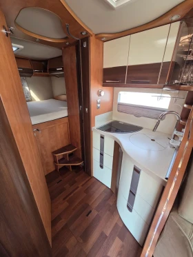 Кемпер Carthago Chic Line 3.500кг 2014, снимка 8