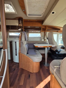 Кемпер Carthago Chic Line 3.500кг 2014, снимка 10