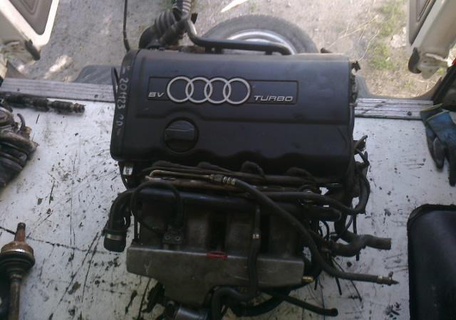 Двигател за Audi A4, снимка 1 - Части - 5269054