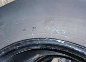 Гуми, снимка 16